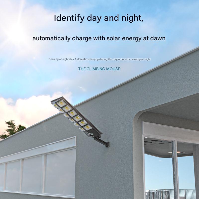 Induction outdoor waterproof lightning protection solar street light remote control floodlight garden light