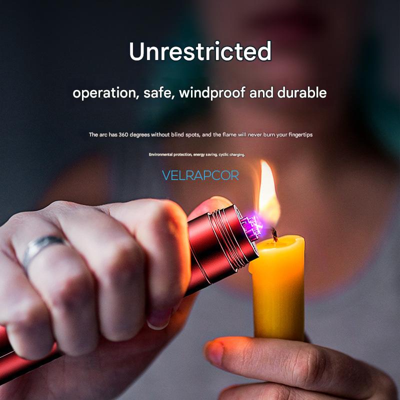 Outdoor anti-wolf arc flashlight telescopic zoom strong light flashlight mini portable flashlight